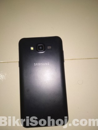 Galaxy j7 NXT